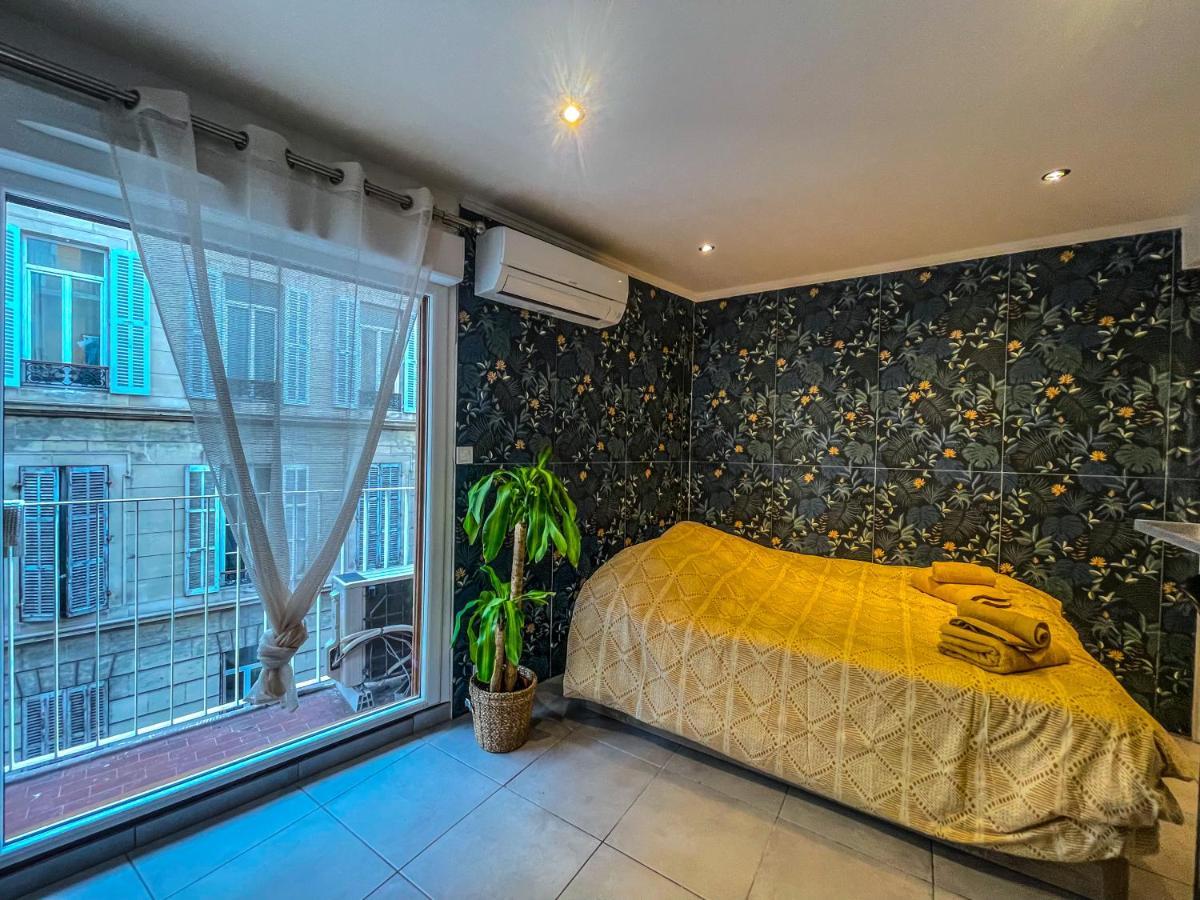 Apartament Le Saint Charles II Marsylia Zewnętrze zdjęcie